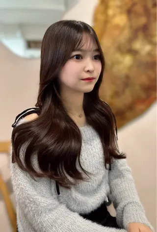 ロング 岡田 匡史のヘアスタイル