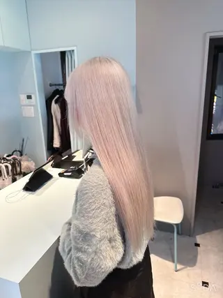 ロング カラー ハイトーン/韓国 レイヤー/るか🎀のヘアスタイル