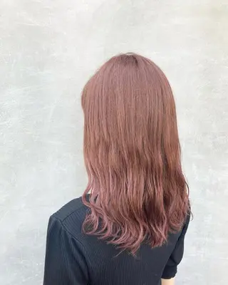 カラー 片柳 美友季のヘアスタイル