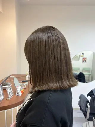 ミディアム カラー ハル🌸柔色/ ブリーチなし/艶髪のヘアスタイル