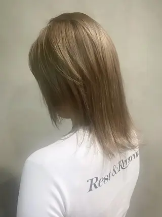 ショート カラー 🦋韓国/暖色カラー RENA🦋のヘアスタイル