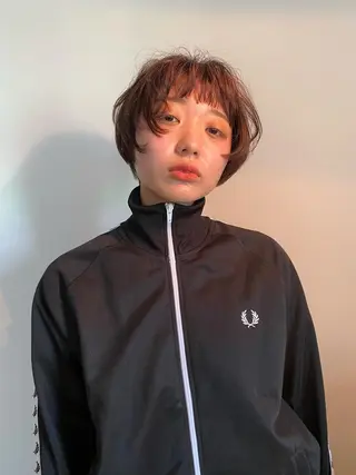 ショート カラー 美髪ストレート 川本雄己のヘアスタイル