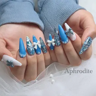 ネイル Aphrodite パラジェル認定サロンのネイルデザイン