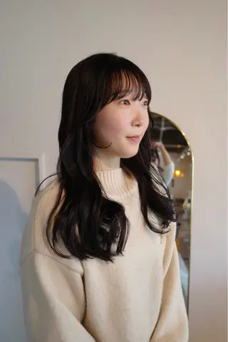 ロング カラー 安藤 結花のヘアスタイル