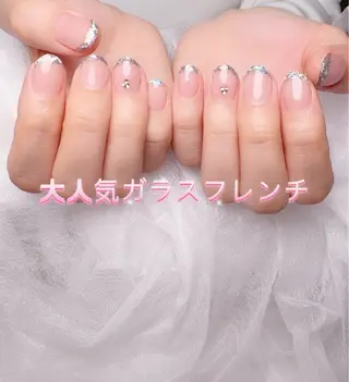ネイル pink ladyサロン所属・べ にのネイルデザイン
