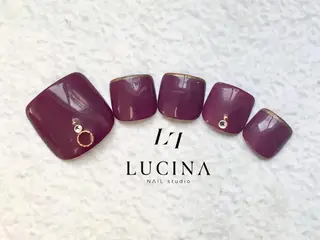 ネイル 新橋 ルキナ スタッフのネイルデザイン