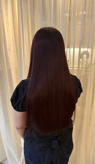 ロング 藤原 百花のヘアスタイル