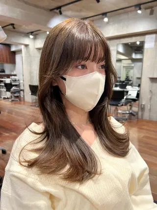 ロング 長尾 理子のヘアスタイル