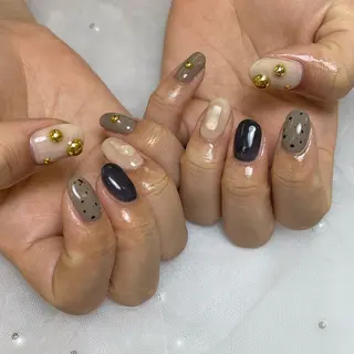 ネイル S LOUNGE NAIL所属・パーツたくさん🍓 SUMIのネイルデザイン
