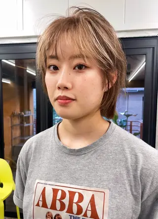 ショート カラー 関 京磨のヘアスタイル