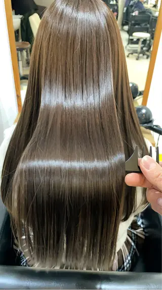 ロング 平 一裕のヘアスタイル