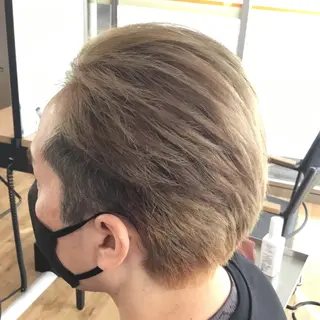ショート カラー メンズ 滝口 瑞季のヘアスタイル