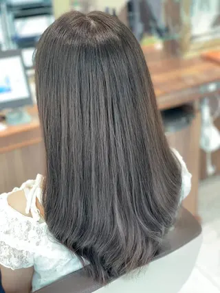 ロング カラー 大澤 碧のヘアスタイル