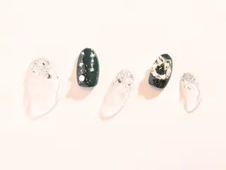 ネイル Tiary Nail Fのネイルデザイン