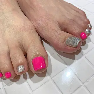 ネイル 椎葉 麻里矢のネイルデザイン