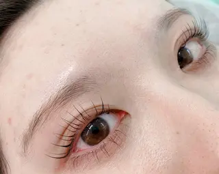 マツエク・マツパ まつ毛パーマ専門& men's眉AYAの眉毛・アイブロウイメージ