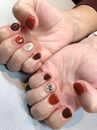 ネイル iiloo aromaworksのネイルデザイン