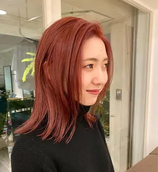 ミディアム カラー BELLA阿部野 TOMOMIのヘアスタイル