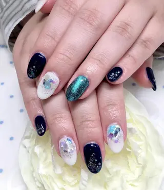 ネイル Silky_nail Sの眉毛・アイブロウイメージ