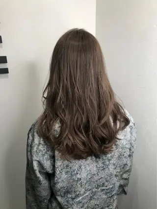 セミロング カラー 渋谷/ハッシュ レイヤーカット/会田のヘアスタイル