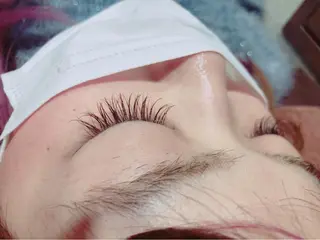 マツエク・マツパ RADnoel 梅田茶屋町のヘアスタイル