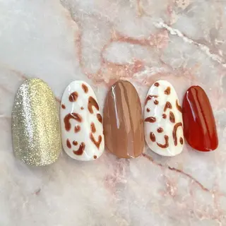 ミディアム Lety total beautyのネイルデザイン