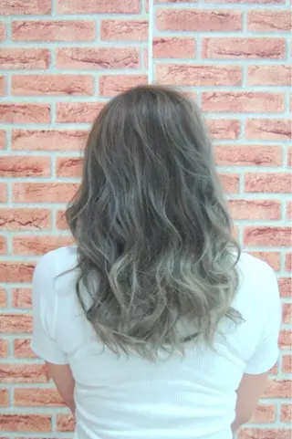 ミディアム カラー D.log 大和西大寺店所属・川崎 雅大のヘアスタイル