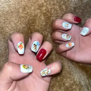 ネイル 🪐富島彩夏 /海外nail🪐のネイルデザイン