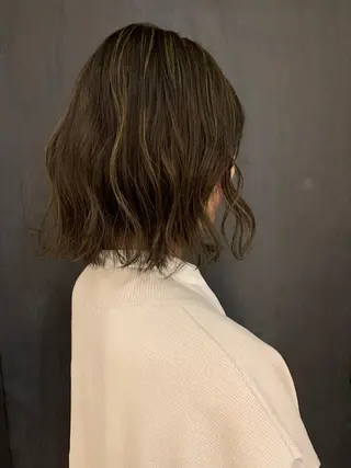 ミディアム カラー ヘアアレンジ 似合わせ/レイヤー/ ボブ/西島 絢香のヘアスタイル