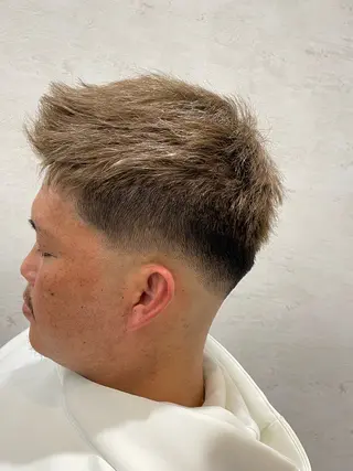 ショート Beat+所属・beat 磯谷のヘアスタイル