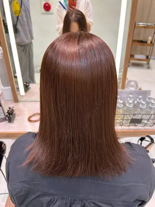 ミディアム 透明感カラー/艶髪/ 似合わせカラーのヘアスタイル