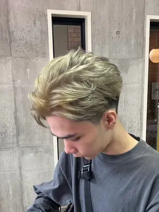 ミディアム 👑パーマの王様👑 【メンズ専門店】のヘアスタイル