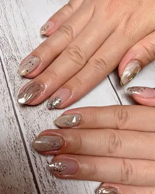 ネイル 菅野 愛花のネイルデザイン