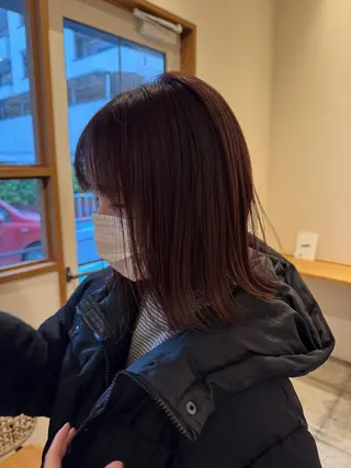 ミディアム カラー ENIF　大島 芽生のヘアスタイル