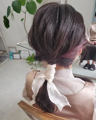 セミロング カラー ヘアアレンジ See by merのマツエク・マツパデザイン