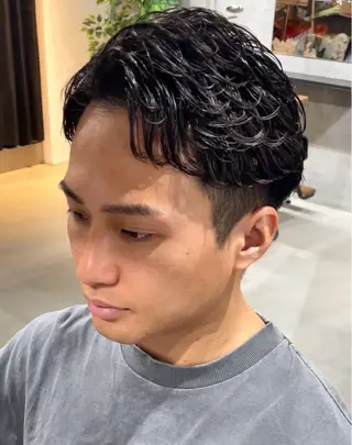 パーマ メンズ 藤田 一遼のヘアスタイル