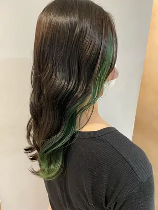 ロング Null 表参道所属・岩下昂世/ ハイトーン/デザインのヘアスタイル