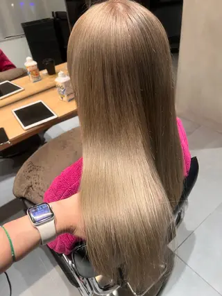 ロング カラー flamme 🫧yumiのヘアスタイル