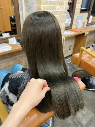 セミロング カラー 上質髪🪐 AIRI🪷‧₊˚のヘアスタイル