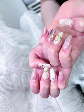 ネイル Ubuntu🎀 ネイルサロン✨のネイルデザイン