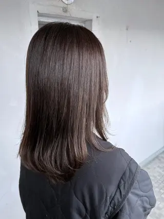 セミロング カラー vivre libre所属・仲村 真里奈のヘアスタイル