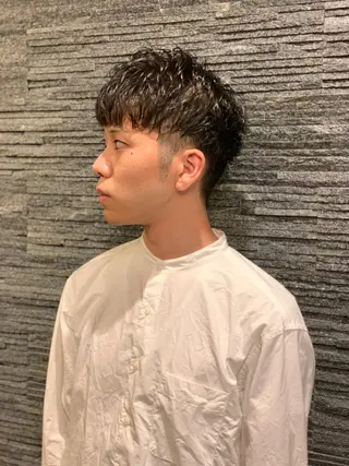 ミディアム メンズ HIROGINZAプレミアムバーバー赤坂店所属・田中 千恩のヘアスタイル