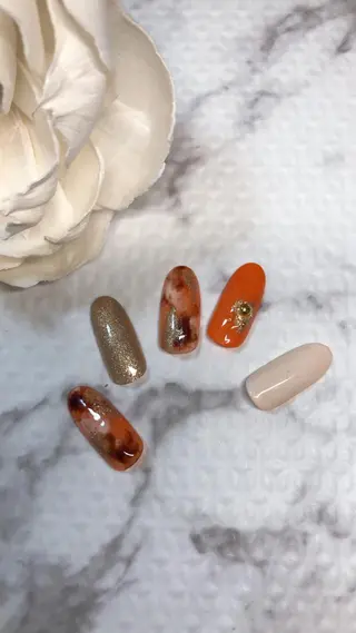 ネイル Lily Roseスタッフ一同のマツエク・マツパデザイン