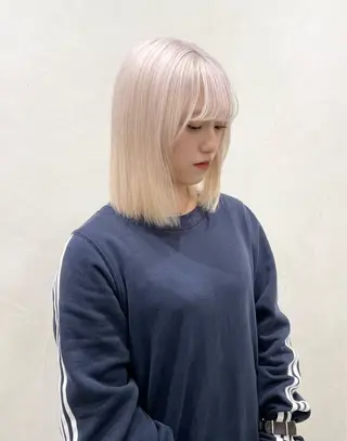 ショート 尾形 日和のヘアスタイル