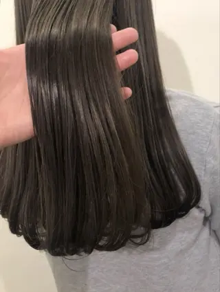 ロング カラー chihiro / レイヤーモデルのヘアスタイル