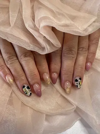 ネイル AOAQUA SHIORIのネイルデザイン