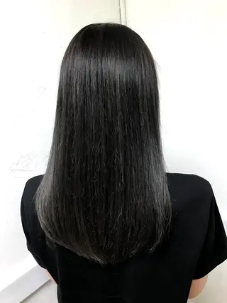 セミロング カラー hair living Liko池袋東口店【ヘアーリビング　リコ】所属・🌱透明感カラー☘️ TOYO🌱のヘアスタイル