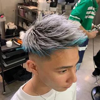 ショート カラー メンズ 及川シゲル 髪質改善講師のヘアスタイル