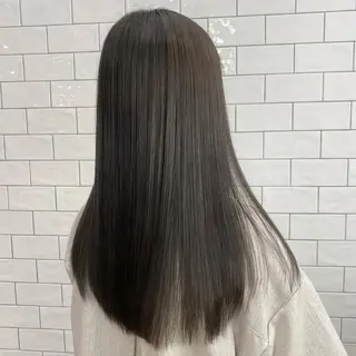 ロング カラー Koita Rikoのヘアスタイル