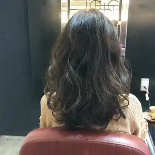 ロング 356所属・髪質改善/艶髪/ 木山ゆかりのヘアスタイル